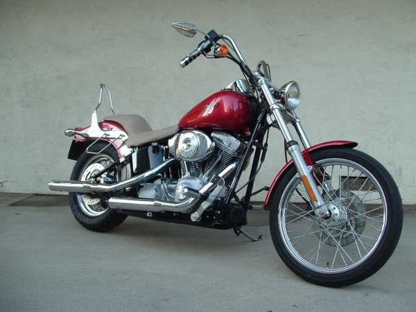 Nick Sharpe's 2004 Harley Davidson FXSTi softail - 88 Cubic inches of fuel injected Go Fast